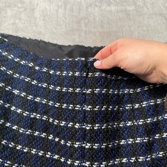 Ann Taylor Factory Blue Black Tweed Pencil Skirt Size 6 Lined Back Slit - Picture 3 of 4